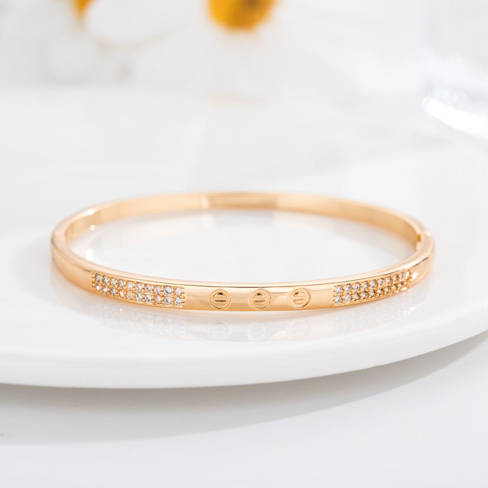 Seiko Micro-temperament Women's Light Luxury, High-end, Fashionable and Versatile Unique Bracelet