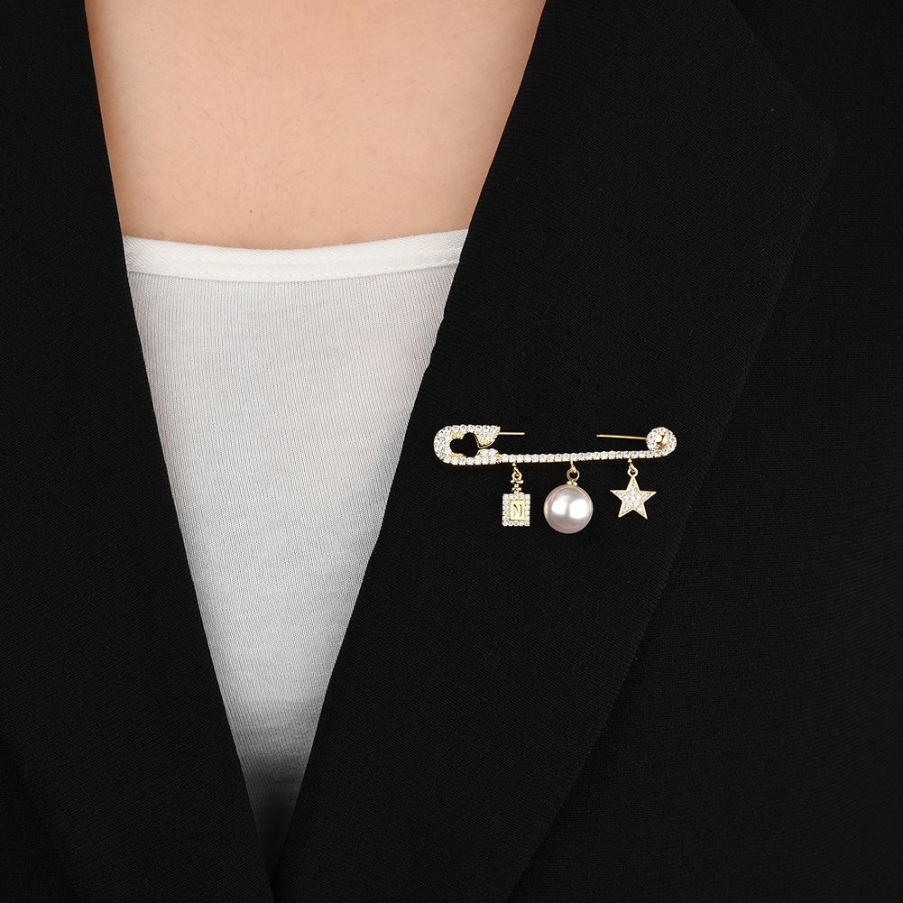 Senior Brooches Flower Leaf Brooch Pins for Women Suit Pendant Fashion Brooches Jewelry