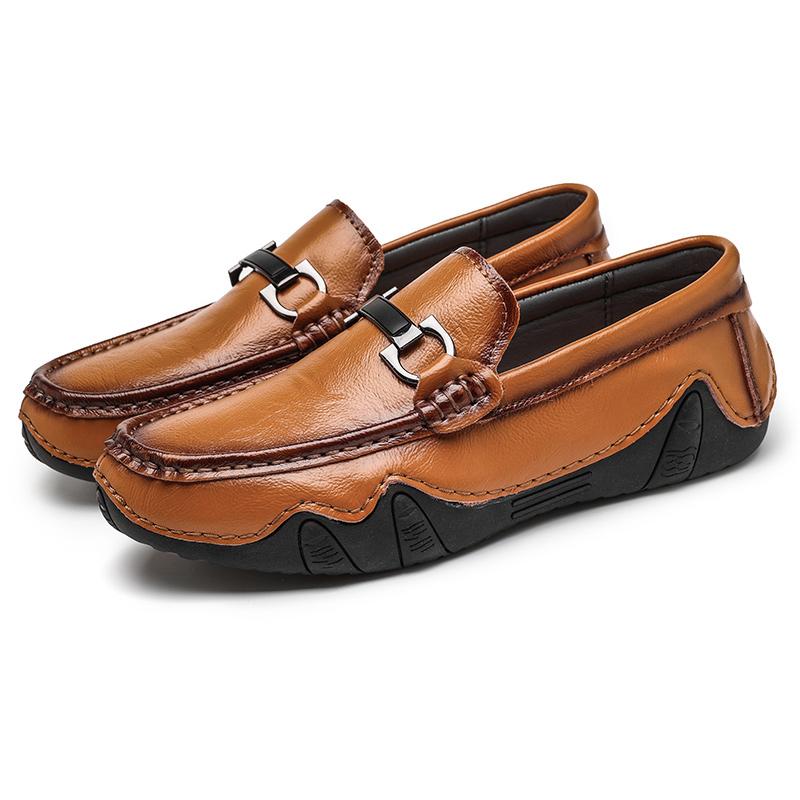 New Loafers Men Big Size Leather Moccasins Casual Shoes Outdoor Mens Driving Shoes Slip On Men Lazy Shoes Leisure Walk Moccasins