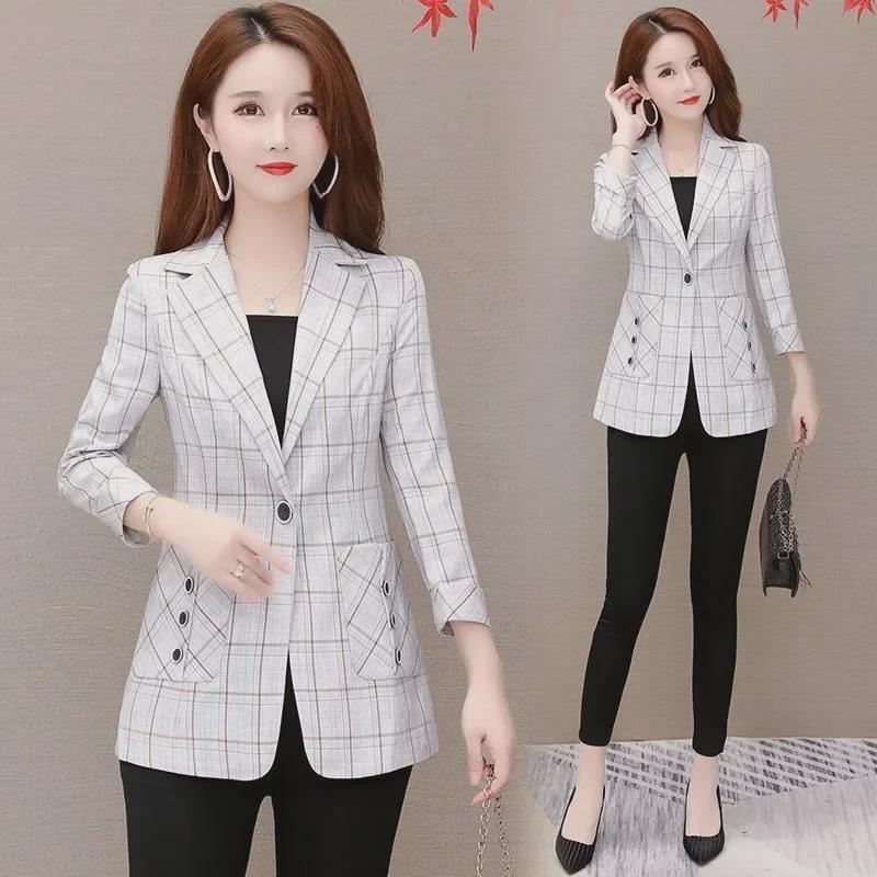 Women's Slim Plaid Short Suit Jacket - Spring/Autumn 2023 Collection