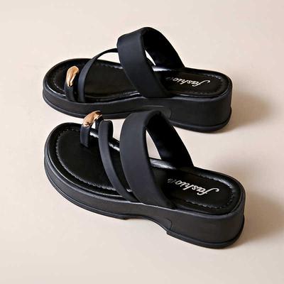 Женская обувь – Сандалии