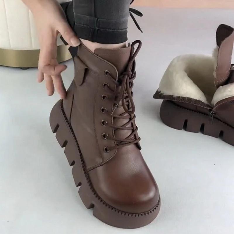 2024 Новые зимние ботинки для женщин, винтажные, с круглым носком, теплые, плюшевые, со шнуровкой, на платформе, из мягкой кожи, с нескользящей толстой подошвой, короткие ботинки