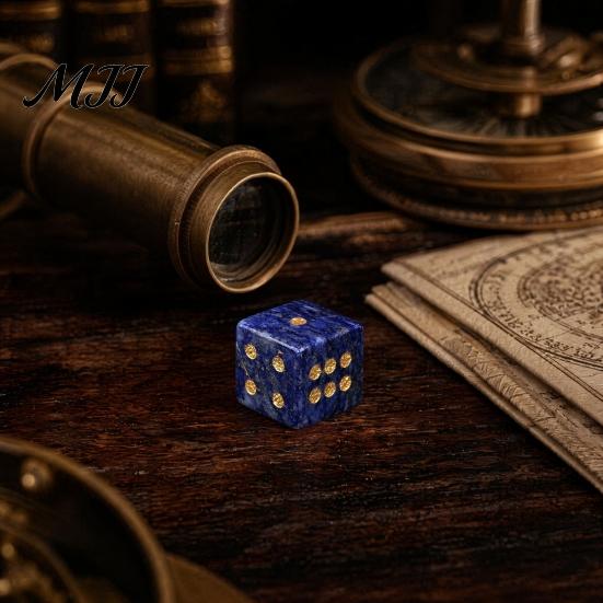 Tabletop Game Dice Natural Hand Carved Stone Dice, Mini Healing Faux Crystal Casual Night 6-Sided Golden Dots for Board Game, Casino Polished
