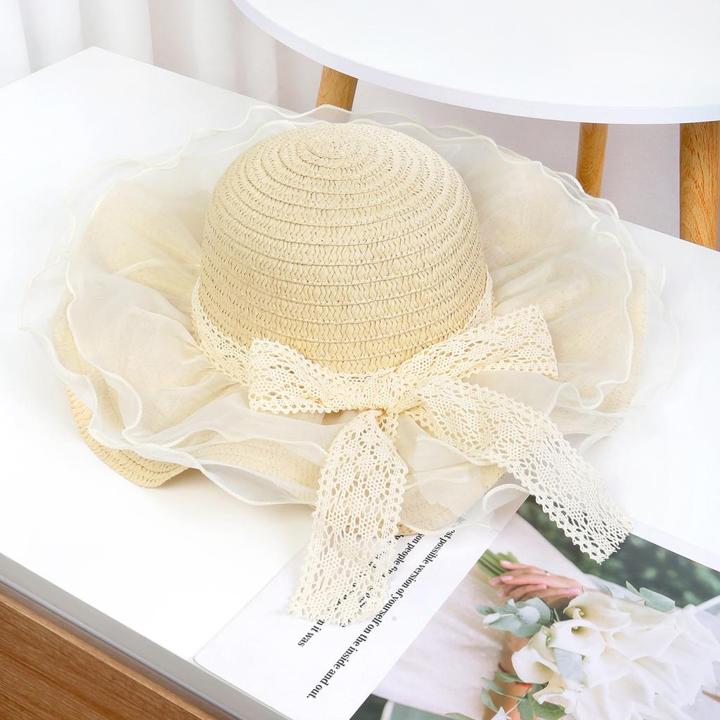 Women's Spring Beach Hat Lace Bowknot Wide Brim Sun Protection Hat Seaside Face Slimming Sunshade Hat