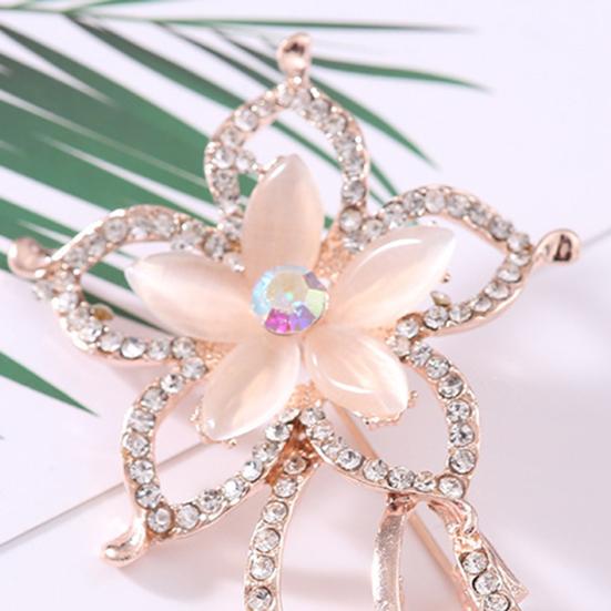 Брошь Булавка Цветочная Форма Стразы Элегантный Корейский Стиль Цветочная Брошь Брошь Отворотом
