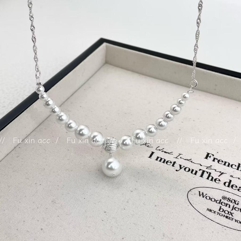 Градиентное жемчужное ожерелье - золото, серебро и белый | Элегантная и универсальная цепочка для свитера | Изысканный современный дизайн