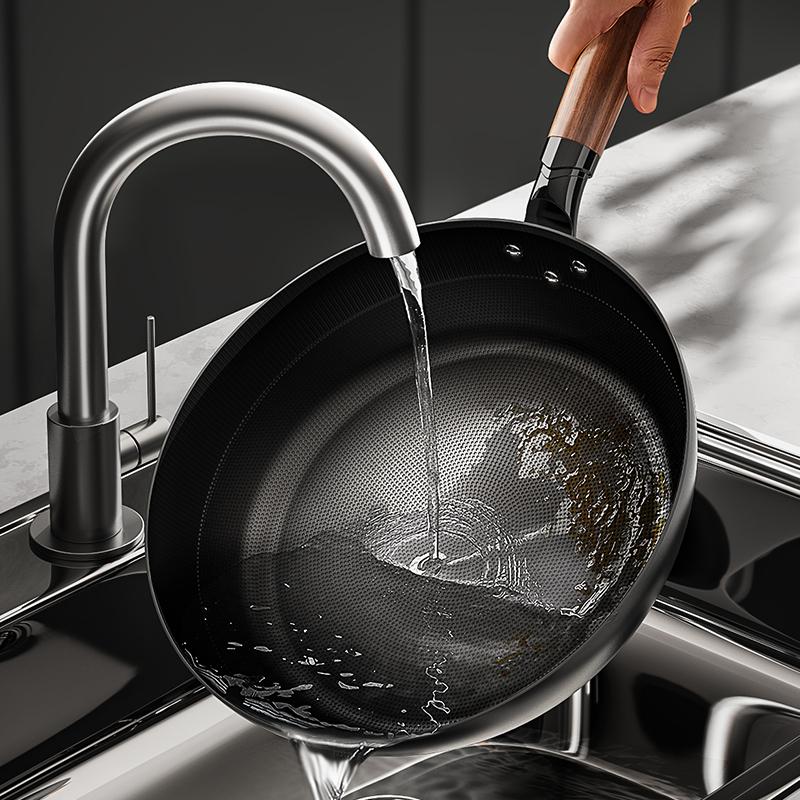 Kangbach Biomimetic Non-Stick Iron Frying Pan