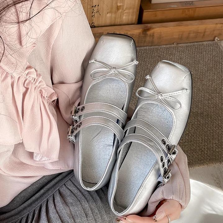 Модные темпераментные балетки с бантом на плоской подошве, маленькие кожаные туфли для женщин 2025 года, новые весенне-осенние туфли-юбки Мэри Джейн