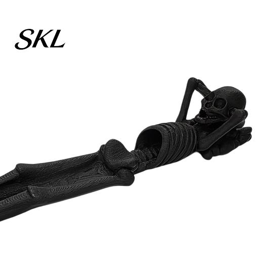 Creative Gothic Gift Lying Skeleton Incense Stick Holder, Skull Burner, Censer, Dark Desktop Ornament Aesthetic Holder for Desk Tea Table Halloween