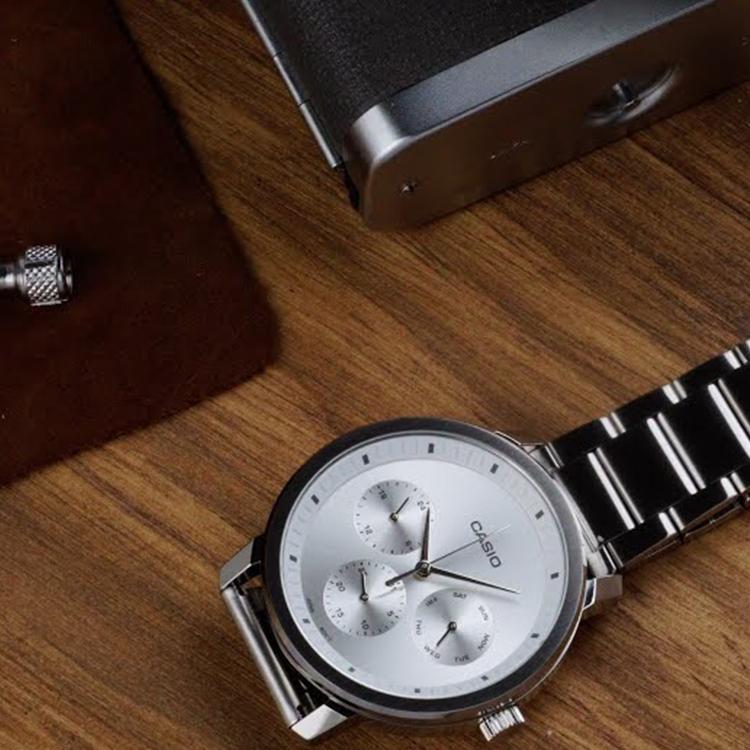 Casio Мужские часы стандартной серии Серебристые MTP-B305D-7EV MTP-B305D-7EV