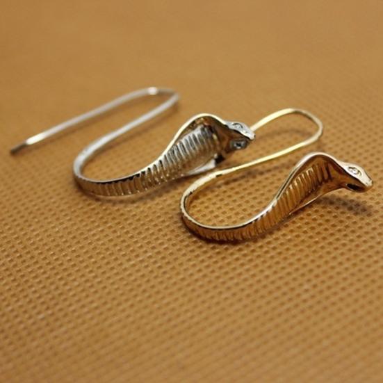 Винтажные женские резные серьги-крючки с подвеской в виде змеи и кобры, ювелирные изделия