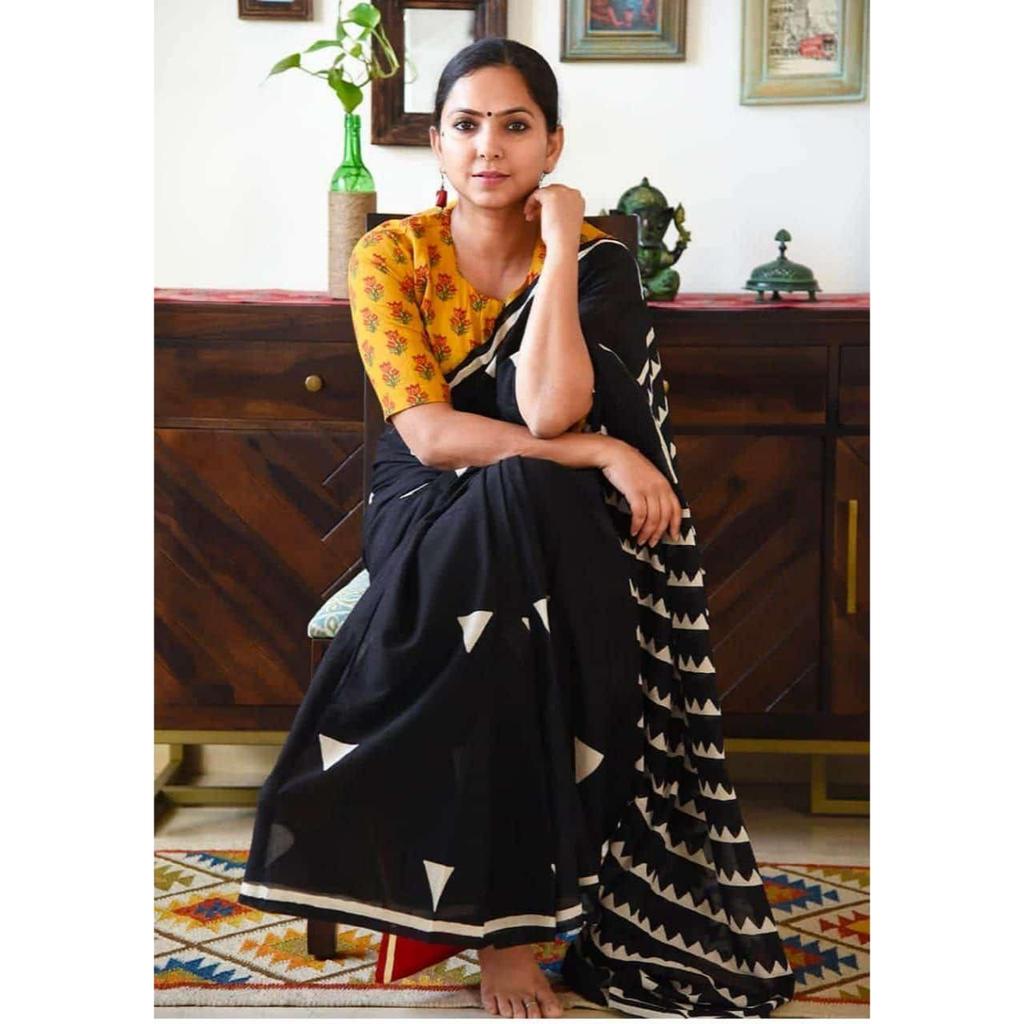 Stylish Casual Wear & Office Wear Saree for Women, Blouse (Need To Be Stitched As Per Size And Fit)