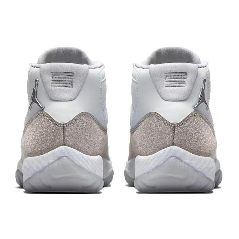 Женские кроссовки Air Jordan 11 Retro 'Vast Grey' Jordan AR0715-100