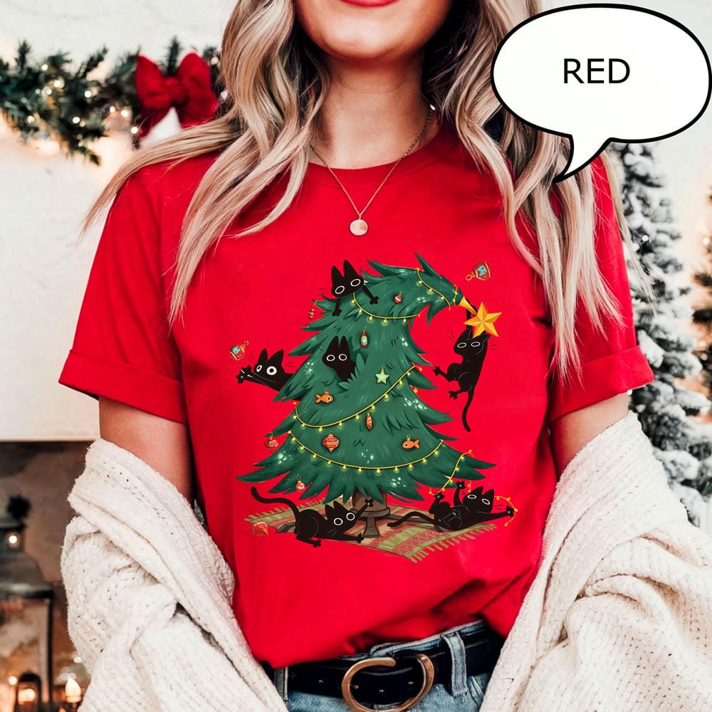 Christmas Tree and Cat Tshirt Cute Christmas Shirt For Women Cat Lover Xmas Gift For Christmas Y2K Unisex Shirt Streetwear
