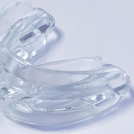 Мундштук против храпа Пищевой силикон Многоразовый Мужской Женский Универсальный Снижающий храп Капа Защита для рта Спортивная защита зубов Протектор