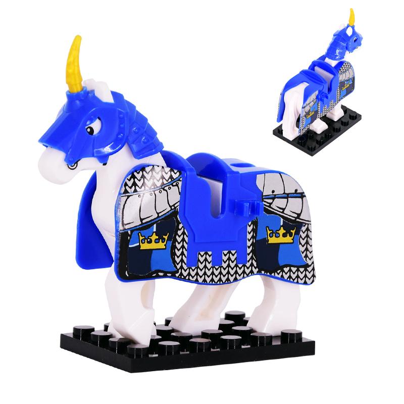 1pcs Medieval Horses Grey Bodies Blue Saddle Blankets White Horse Emblems Yellow Trims Building Block