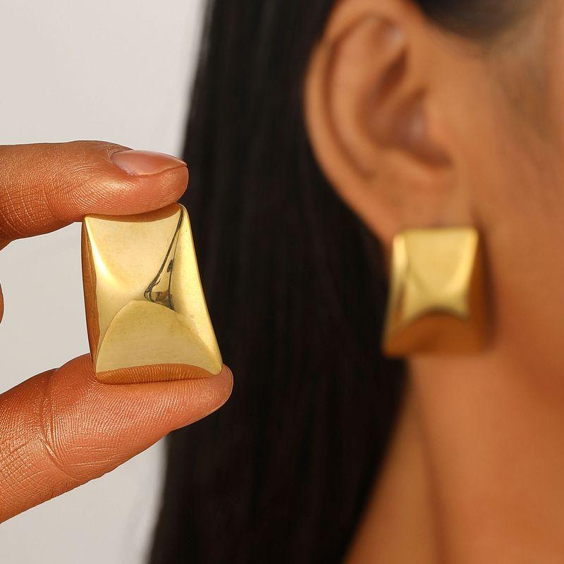 European and American Minimalist Style High-End Stainless Steel Earrings with Exaggerated Petal Geometric Shell Texture Titanium Steel Earrings