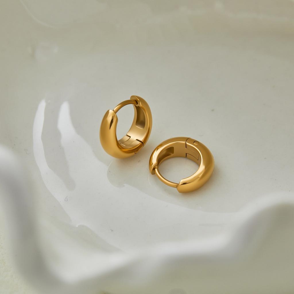GEMCHIC Женские геометрические серьги-кольца C-образной формы из нержавеющей стали Модный стиль OL Модные украшения