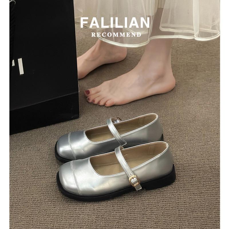 Literary and artistic low-heeled shallow mouth with Mary Jane small leather shoes commuting versatile Doudou shoes summer new single shoes