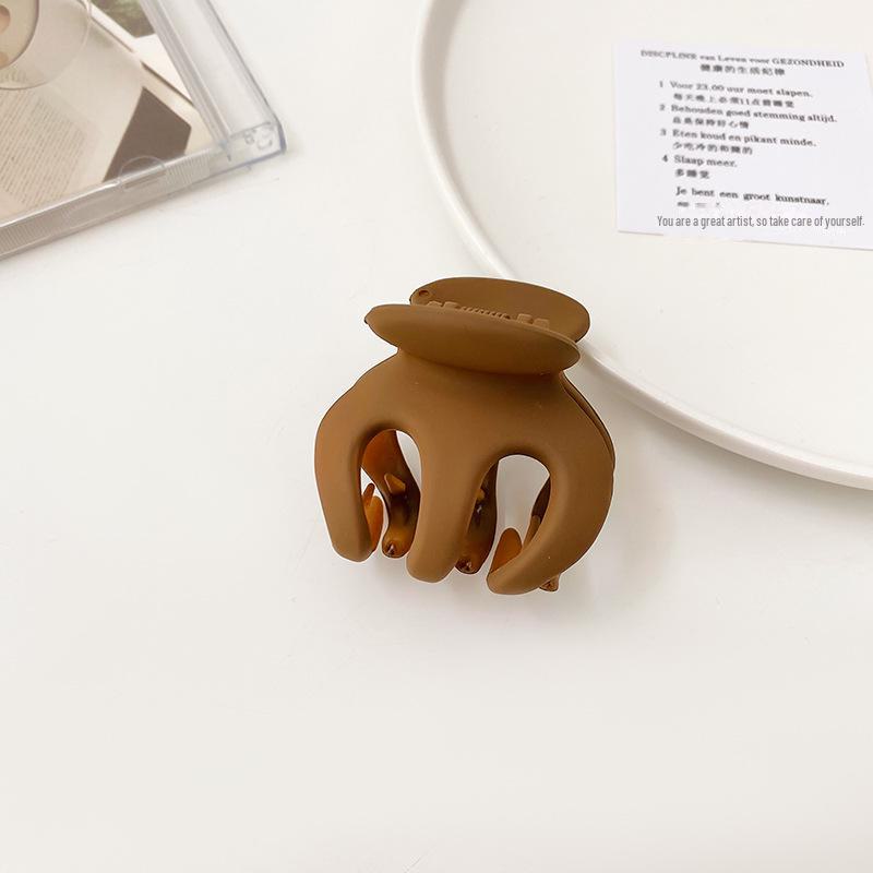 Большая женская шпилька высокого класса: Новая модель Shark Clip 2025 года на осень/зиму