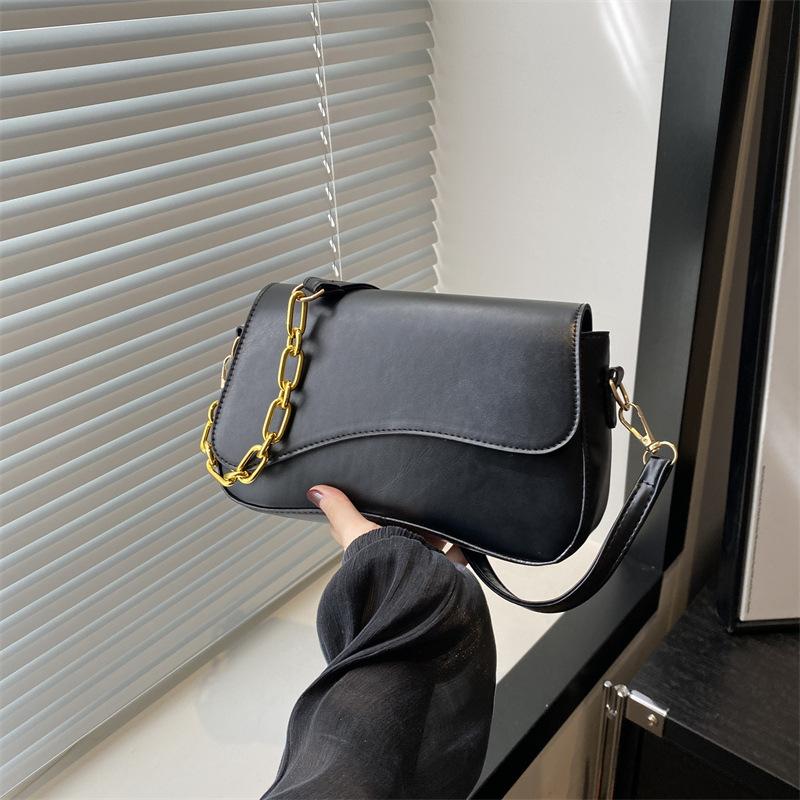 Винтажные кожаные сумки через плечо для женщин, дизайнерские женские сумки с небольшим клапаном на плечо, сумки через подмышку и кошельки