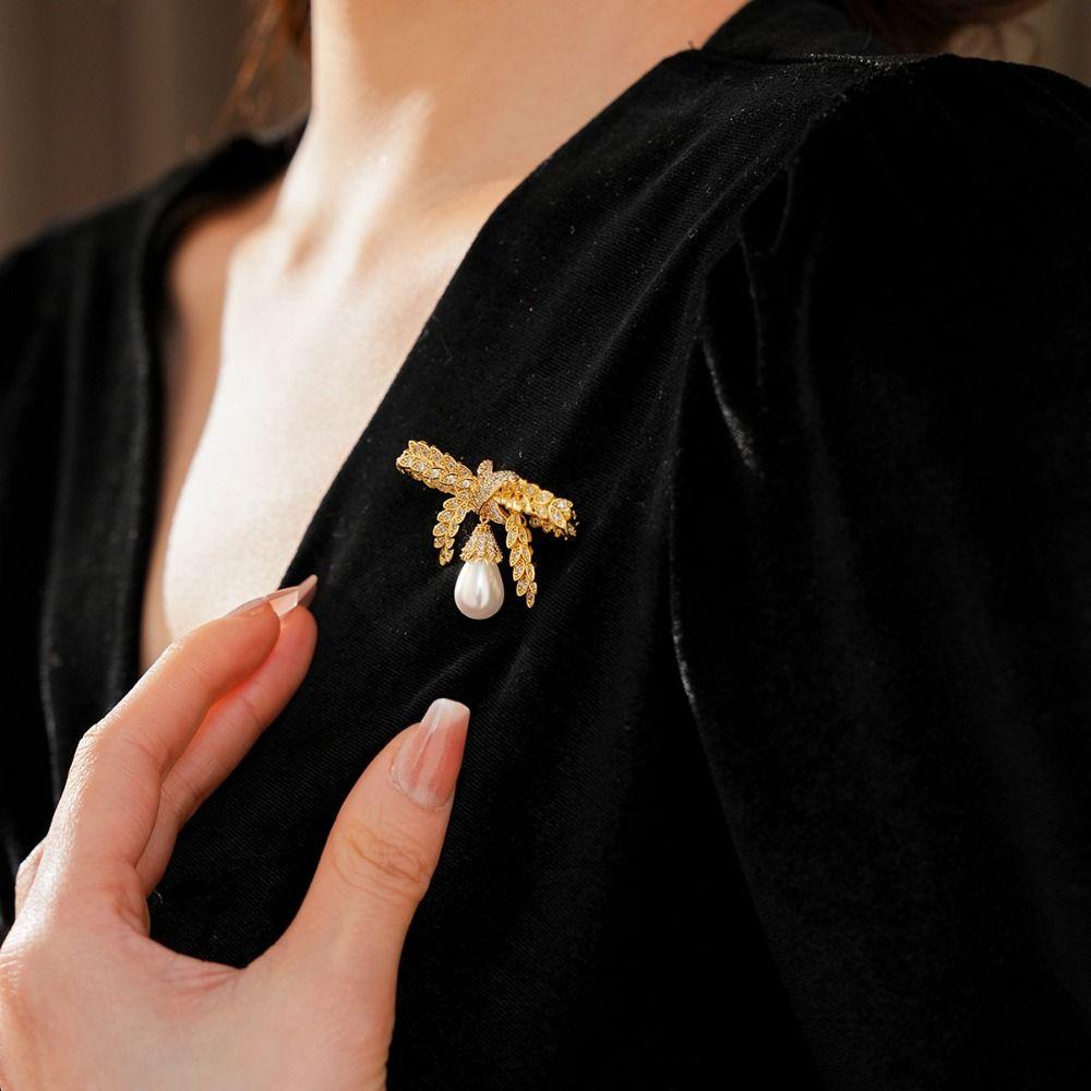 Full Rhinestone Rhinestone Butterfly Brooch Korean Style Alloy Suit Collar Pin Badge Jewelry Accessories Rhinestone Brooch Girls