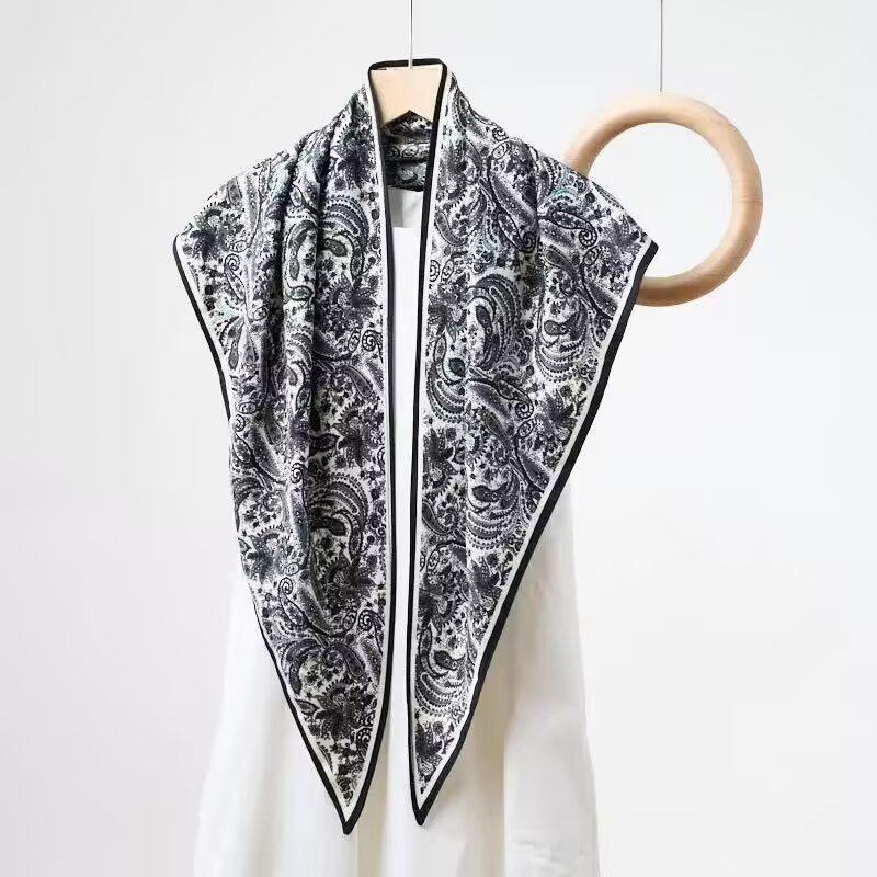 Fashion polka dot printed triangle towel women's summer fashion versatile commuter travel sunscreen scarf dual-purpose decorative fart curtain