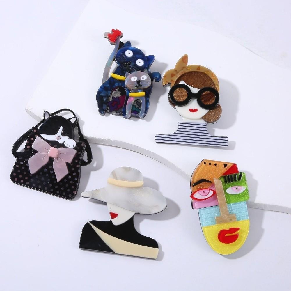 Cartoon Animal Brooches Large Coat Badge Cute Women Portrait Pin