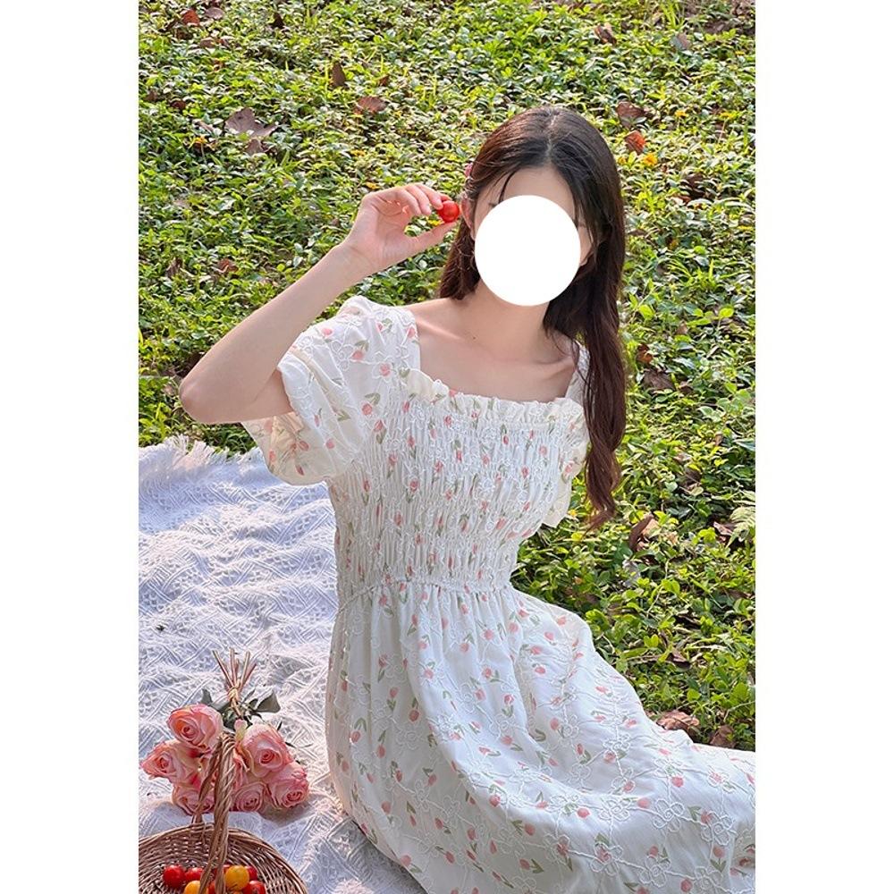 Платье с квадратным вырезом, цветочное, женское, летнее, новое, маленькое Мори, супер фея, маленькое свежее и стройнящее, средней длины
