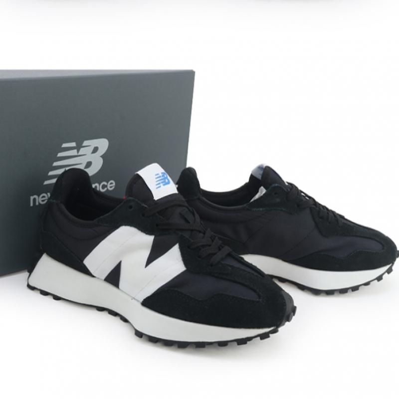New Balance 327 Черный