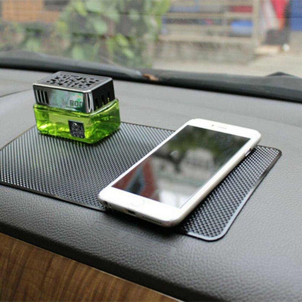 Slip Keys Pad Vehicle Instrument Panel Pad Rubber Mount Holder Car Dashboard Mat Mobile Phone Stand