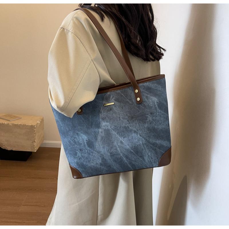 Сумка большой вместимости женская летняя универсальная новая простая наплечная сумка популярная текстура сумка-тоут для поездок на работу