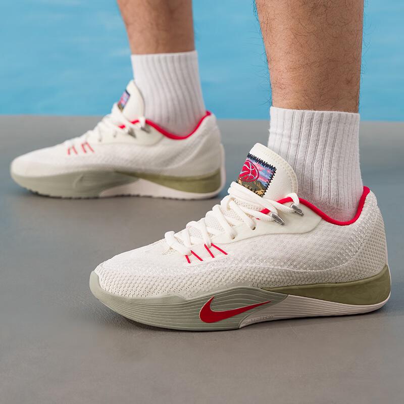 Nike СТ. Базовые баскетбольные кроссовки