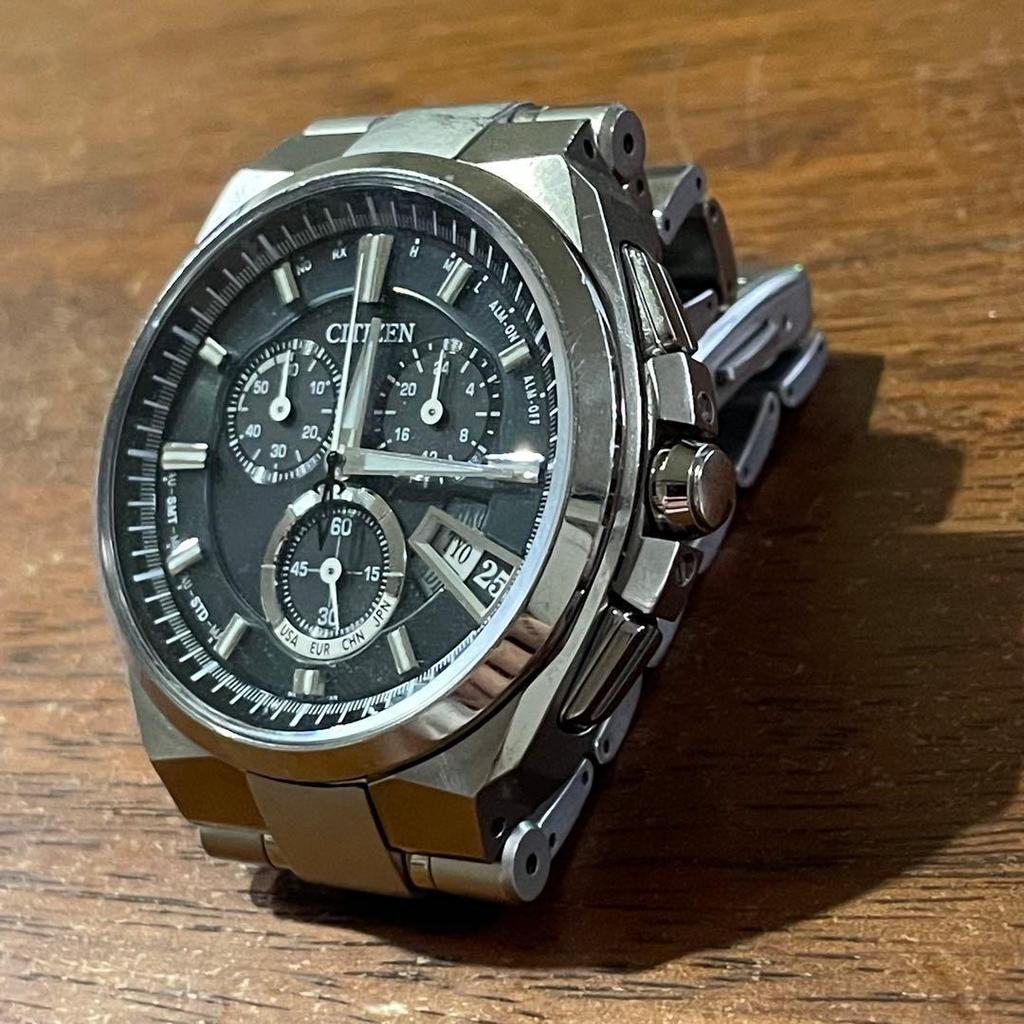 Б/у Citizen Atessa H610-T018050 Eco Drive Радио Титановые Мужские