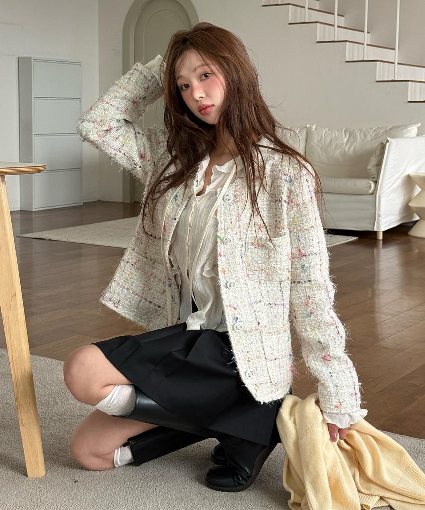 Lonque Round Neck Tweed Jacket (Ivory)