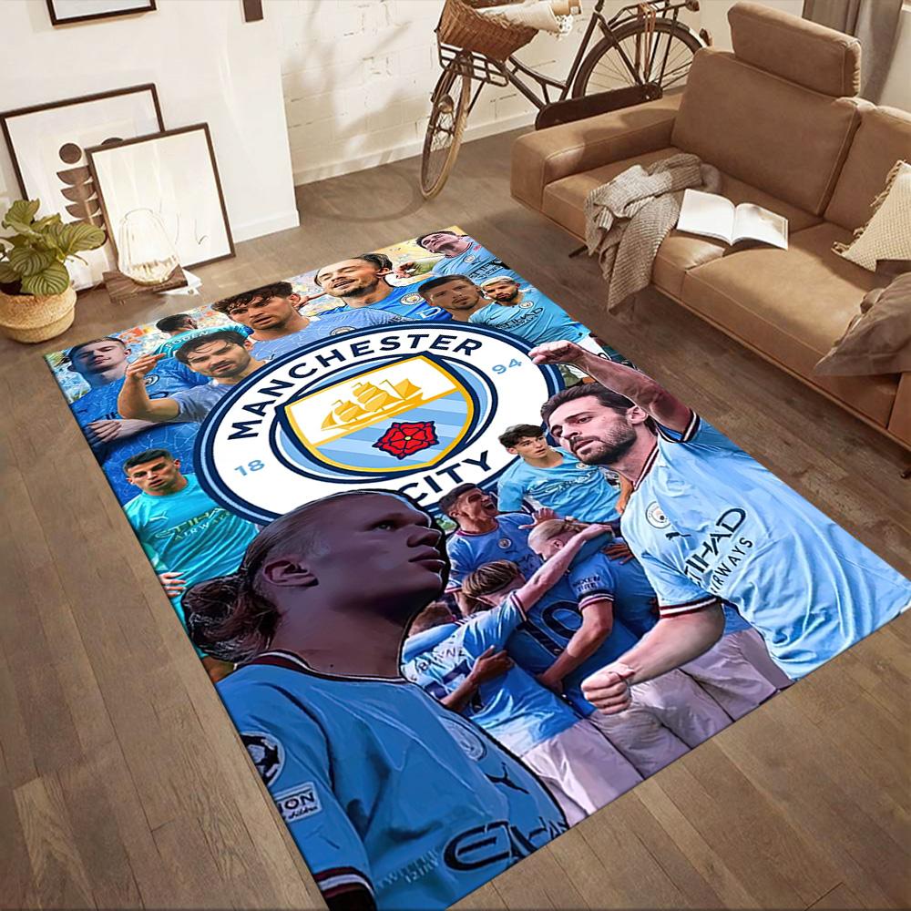Квадратные ковры Love Manchester City Fc — отличный выбор для гостиных, спален, домашнего декора и в качестве подарков.