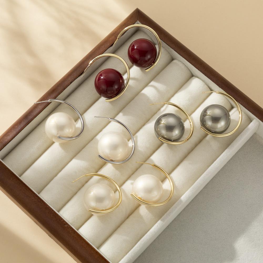 Стиль Винтажный Элегантный Серьги с крупным жемчугом Классические Минималистичные Женские Медные Украшения