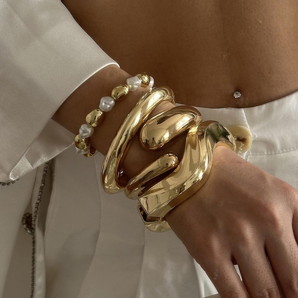 Vintage Hip Hop Metal Smooth Irregular Spring Bracelet for Women Exaggerated Geometric Chunky Wide Cuff Bangle Punk Jewelry Gift