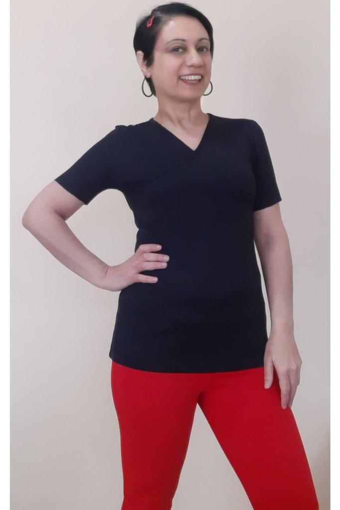 Женская стильная футболка большого размера, черная двубортная футболка из вискозы из чесаного хлопка с вырезом спереди