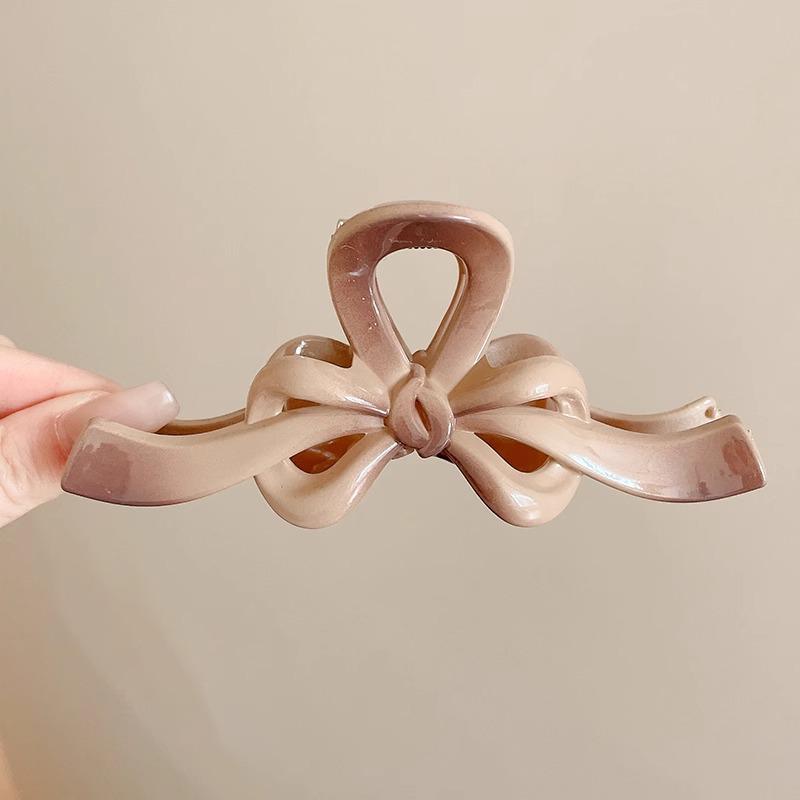 Большая женская шпилька высокого класса: Новая модель Shark Clip 2025 года на осень/зиму