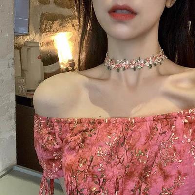 Универсальное милое романтическое цветочное ожерелье-чокер для женщин и девочек, высококачественное вышитое цветочное ожерелье, аксессуары