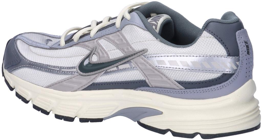 Кроссовки Nike Initiator светлая кость/кокосовое молоко/металлическое серебро/дымчато-серый