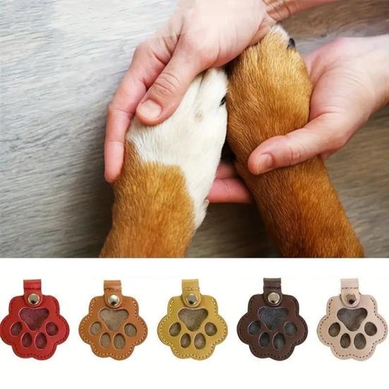 Pet Hair Keepsake Keychain Dog Cat Paw Shape Hair Storage Pendant Keychain Memorial Collection Keychain with Keyring Pet Memorial Gift