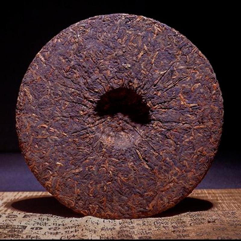 357 г Юньнаньский пуэр Спелый чай Золотая игла, приготовленный чайный торт Пуэр Черный чай Пуэр