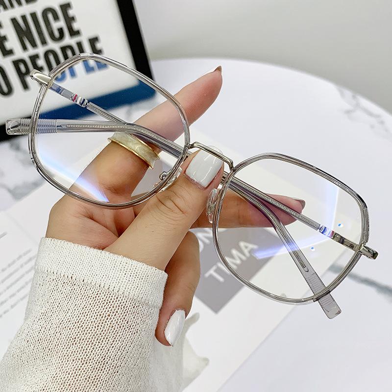 M polygonal small frame shiny border girls plain Internet celebrity flat glasses no degree can be matched with myopia glasses