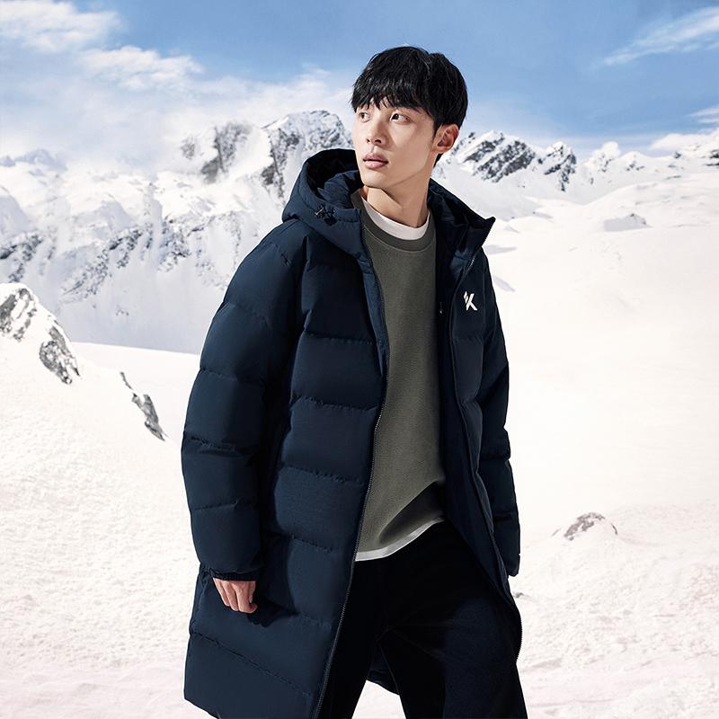 Anta Однотонная куртка-пуховик с капюшоном и длинными рукавами на молнии для мужчин, базовая верхняя одежда, цвет черный 952341904-1