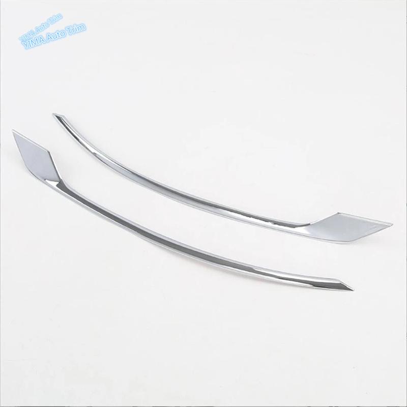 Chrome Auto Accessories Exterior Rear Tail Fog Lights Lamp Eyelid Eyebrow Decor Stripes Cover Trim For VOLVO XC60 2018 - 2026