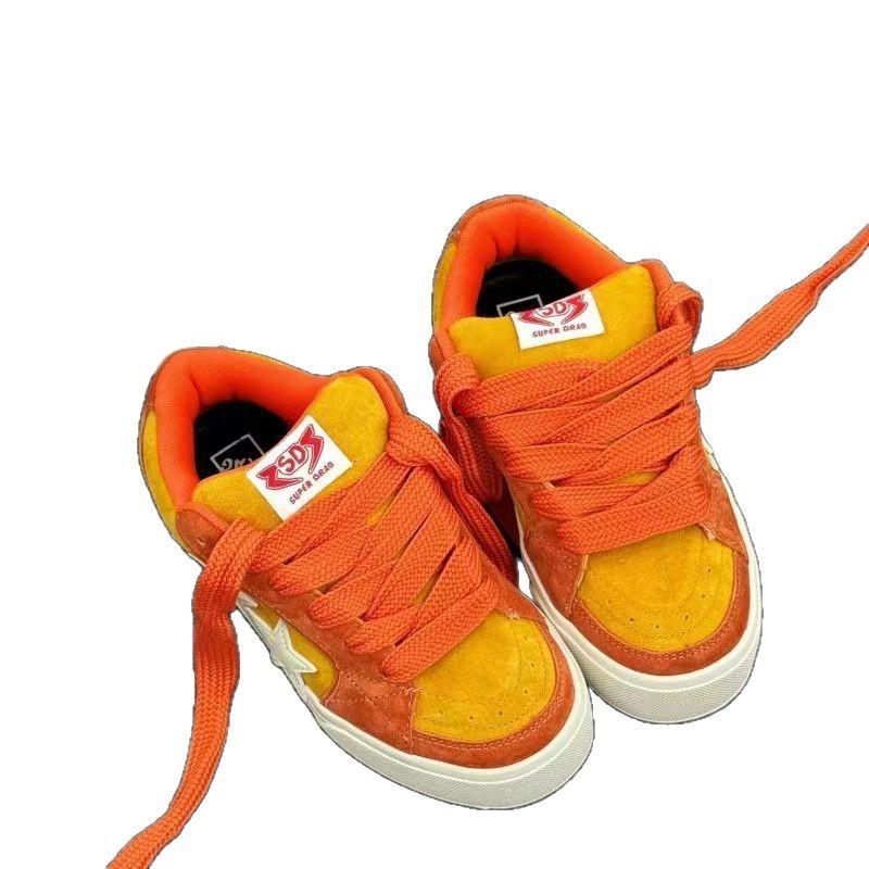 Retro Student Explosion Couple Board Shoes Niche Original 2025 Spring and Autumn New Thick-soled Versatile Star Canvas Shoes Women