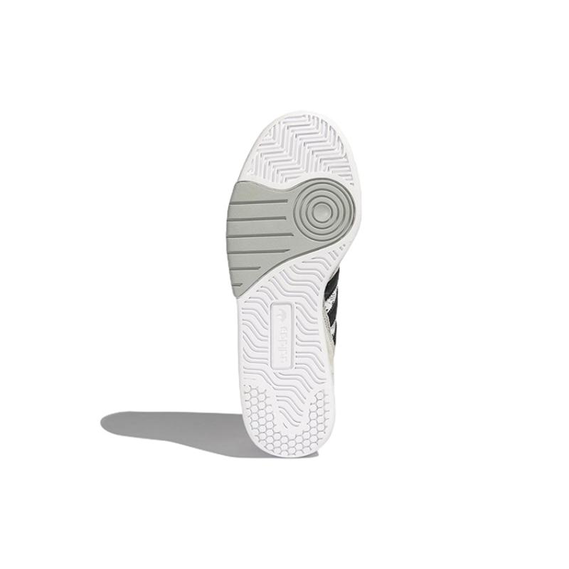 adidas Кроссовки Courtic ID4081