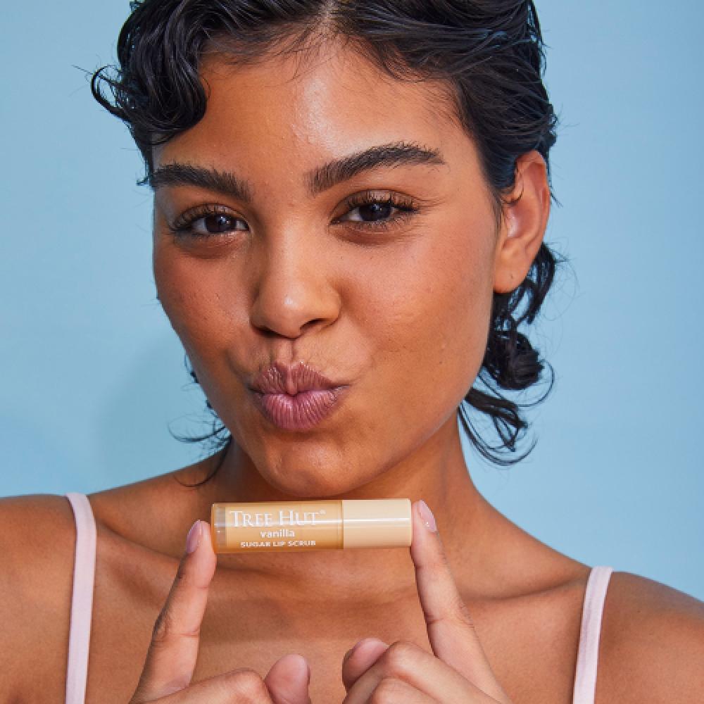 Tree Hut Vanilla Sugar Lip Scrub Stick 3.5g